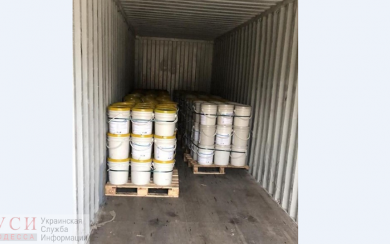 В Одессе задержали получателей кокаина, разведенного в краске из Колумбии «фото»