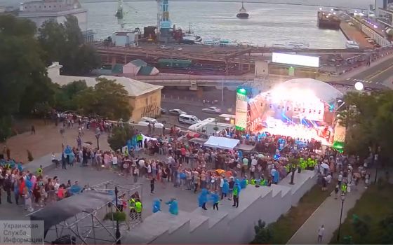 “В концертной конструкции, рухнувшей на Потемкинской лестнице, не хватало деталей”, – эксперт «фото»