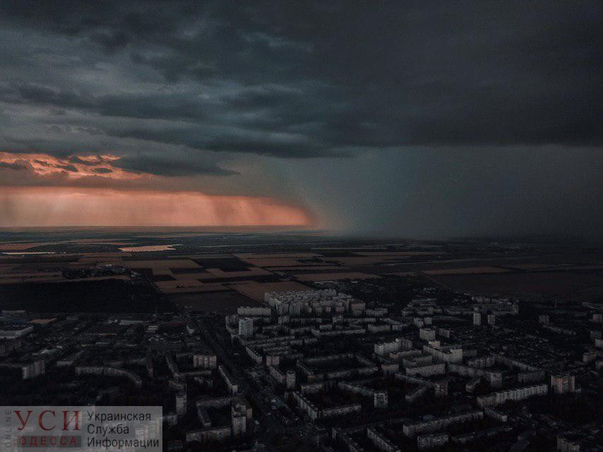 На Одессу надвигается буря (фото) «фото»