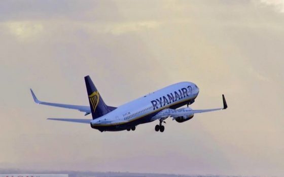 Первый “Ryanair” приземлился в Одессе «фото»