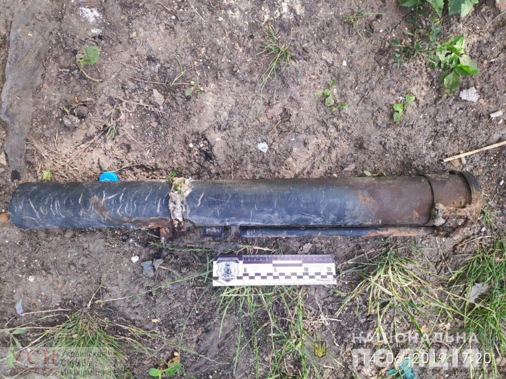 Рыбак из Одесской области нашел в пруду боевую противотанковую гранату «фото»
