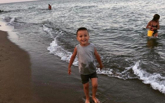 В Одесской области трехлетний мальчик впал в кому после падения со второго этажа (фото) «фото»