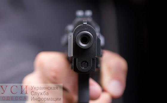 В баре в Приморском районе посетитель заведения вместо оплаты счета устроил стрельбу usionline.com В баре в Приморском районе посетитель заведения вместо оплаты счета устроил стрельбу «фото»