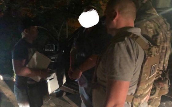 Офицера Военном-морских сил в Одессе задержали на взятке за отправку бойцов в Конго (фото) «фото»