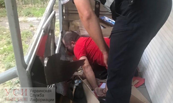 Одесситы спасли бездомного, который хотел покончить жизнь самоубийством (фото) «фото»
