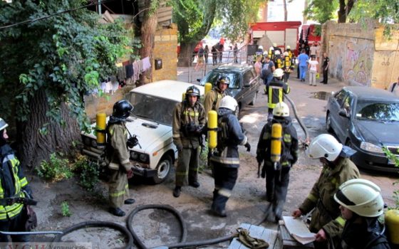 В Одессе горела квартира в жилом доме (фото) «фото»