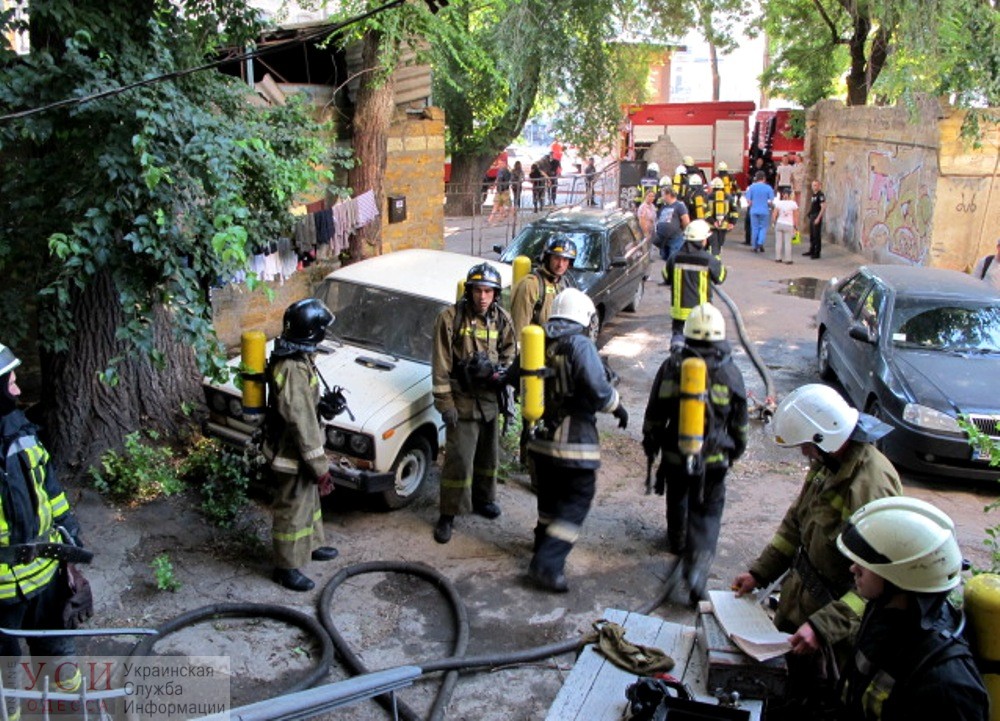 В Одессе горела квартира в жилом доме (фото) «фото»