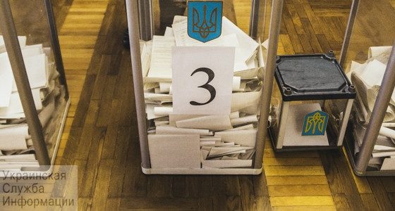 Избиратели-кнопкодавы: в Подольске женщина голосует за других usionline.com Избиратели-кнопкодавы: в Подольске женщина голосует за других «фото»