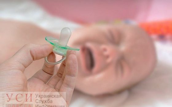 Под Одессой условный срок дали матери, которая случайно задушила своего сына usionline.com Под Одессой условный срок дали матери, которая случайно задушила своего сына «фото»