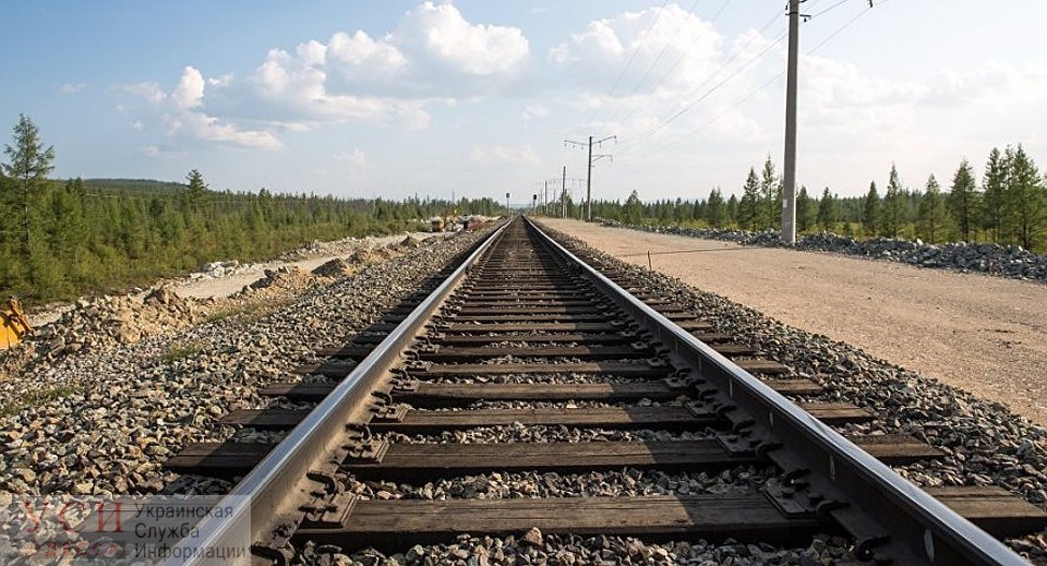 В Одесской области поезд насмерть сбил мужчину, который внезапно вышел на железнодорожные пути «фото»