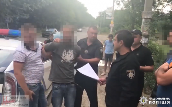 В НАТИ мужчина сообщил о минировании магазина после того, как ему не дали в долг спиртное (видео) «фото»