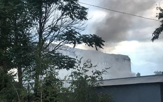 В Одессе утро началось с пожара: горела мусорная свалка на Таирова (фото) «фото»