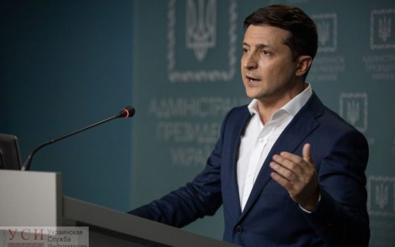 “Хорошая инициатива”, – одесситы поддержали решение Зеленского отменить военный парад (видео) «фото»