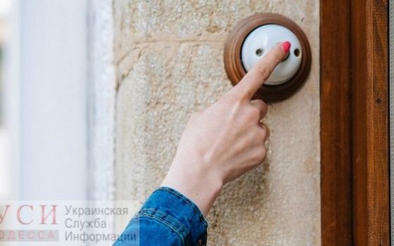 Придя менять счетчик, мошенницы обворовывают одесских пенсионеров usionline.com Придя менять счетчик, мошенницы обворовывают одесских пенсионеров «фото»