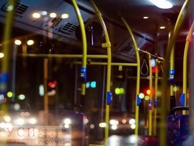 В День города в Одессе до часа ночи будут работать пять троллейбусных и шесть трамвайных маршрутов, автобусы изменят маршруты (список) usionline.com В День города в Одессе до часа ночи будут работать пять троллейбусных и шесть трамвайных маршрутов, автобусы изменят маршруты (список) «фото»