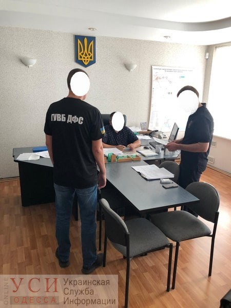 Чиновник таможни в Подольске подозревается во взятке за незаконный провоз товаров из Молдовы «фото»
