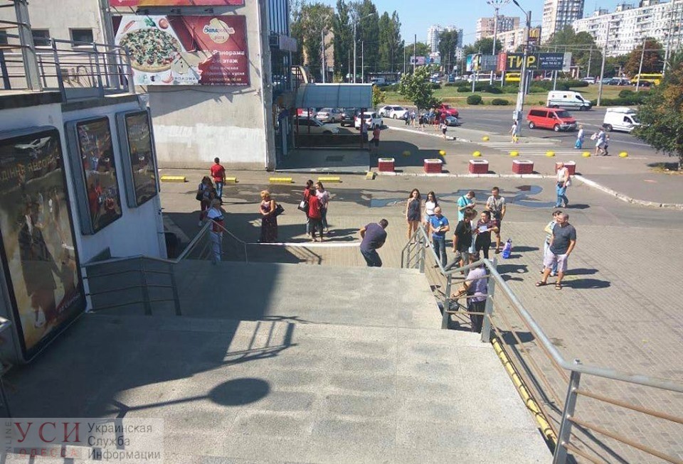 СБУ провела антитеррористические учения в одесском кинотеатре (фото) «фото»