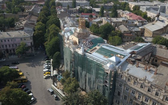 Реставрация дома Руссова продолжается: скоро начнут красить фасад (фото) «фото»