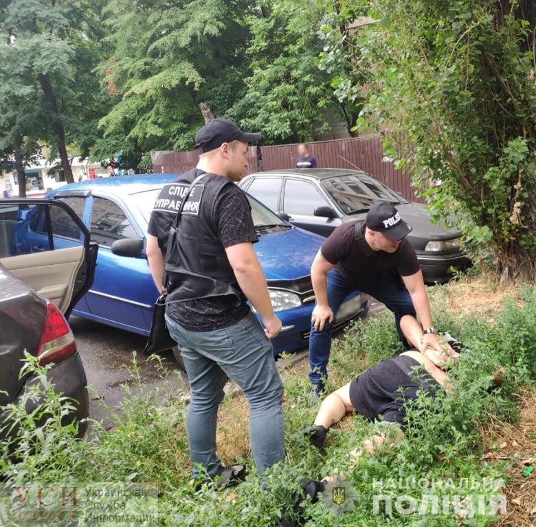 В Одессе задержаны вымогатели, “работавшие” в интересах “вора в законе” «фото»