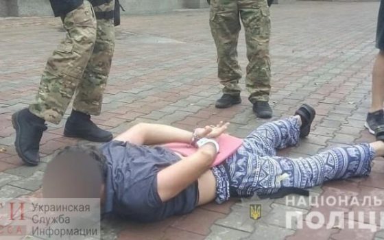 В Одессе задержали убийцу из Грузии: на родине он числился в розыске 8 лет usionline.com В Одессе задержали убийцу из Грузии: на родине он числился в розыске 8 лет «фото»