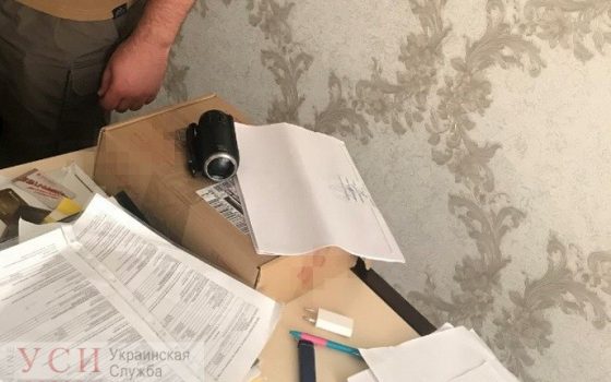 Конвертцентр с оборотом в 100 миллионов действовал на территории Одесской и Киевской областей «фото»