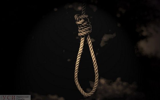 В Измаиле 25-летнего полицейского обнаружили повешенным в собственном доме «фото»