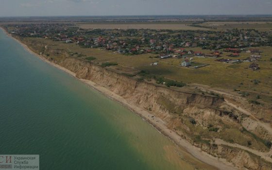 Под Одессой у села Санжейка сошел еще один крупный оползень (фото, видео) «фото»