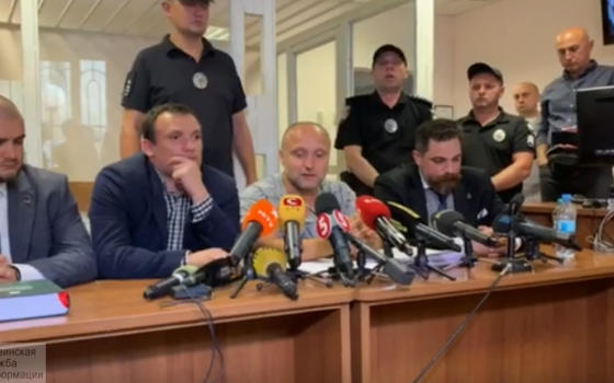Владельца “Токио Стар” суд отправил в СИЗО на два месяца без права выхода под залог (видео) usionline.com Владельца “Токио Стар” суд отправил в СИЗО на два месяца без права выхода под залог (видео) «фото»