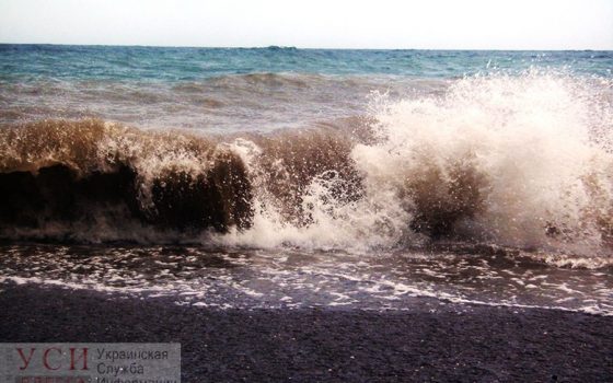 Глиняный поток: сточные воды загрязнили море в районе Отрады (видео) «фото»