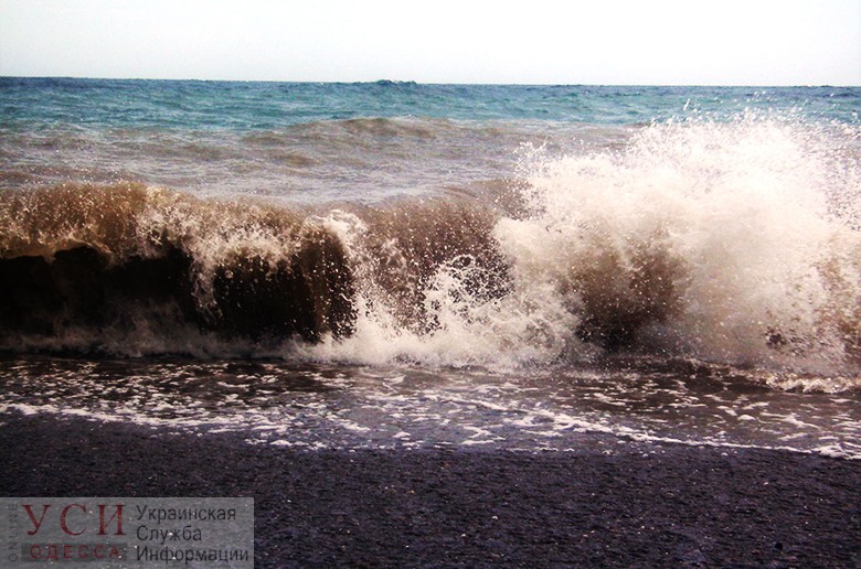 Глиняный поток: сточные воды загрязнили море в районе Отрады (видео) «фото»
