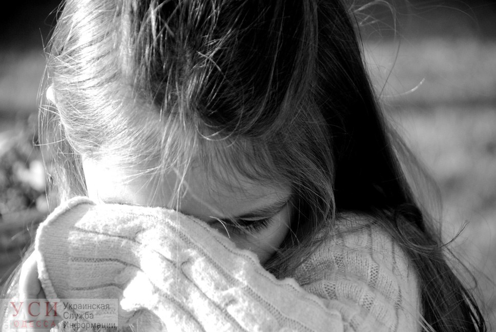 Буква закона и реакция общества: мнения об одесских соцслужбах, которые забрали ребенка в интернат на глазах других детей (фото) «фото»