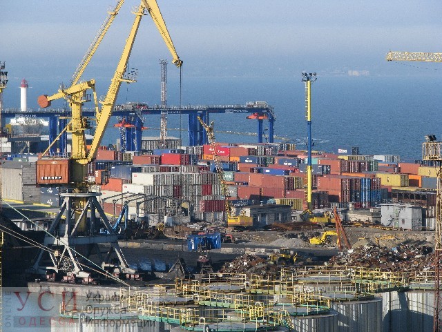 Мнение: земля под Одесский портом стоит дороже, чем предприятие сможет заработать за 100 лет «фото»