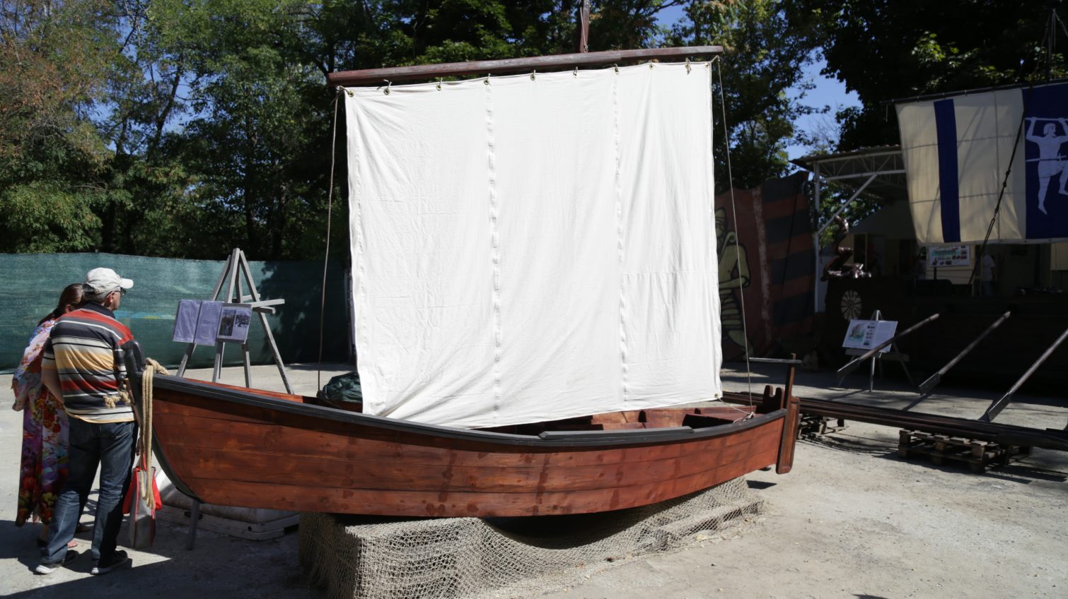 В парке Шевченко показали корабли, которые раньше ходили в Черном море (фото) «фото»