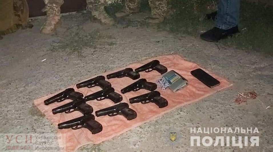 Матрос расплатился за пистолеты Макарова амфетамином (фото) «фото»