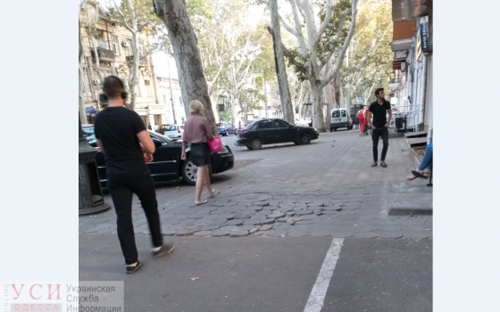 Разбитые тротуары и недоделанное освещение: как выглядит Ришельевская после реконструкции за 128 миллионов (фото) «фото»