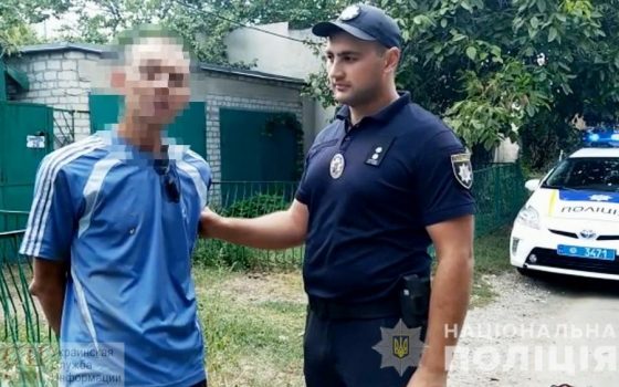 В Киевском районе одессит стрелял из карабина, его задержали (фото, видео) usionline.com В Киевском районе одессит стрелял из карабина, его задержали (фото, видео) «фото»