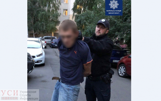 В Одессе задержали хулигана, крушившего автомобили «фото»