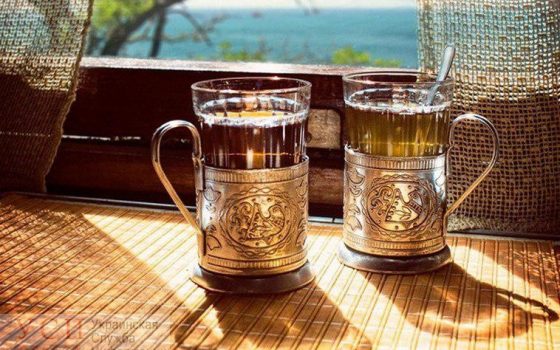 “Укрзалiзниця” меняет подстаканники: соцсети негодуют «фото»