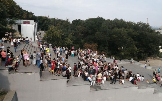 Вверх по Потемкинской: одесситы устроили массовый забег от улицы Приморской до памятника Дюку (фото) «фото»