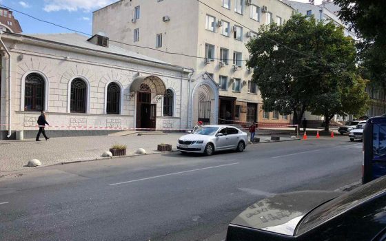 Учения СБУ: взрывотехники искали бомбу в Центральной синагоге (фото) «фото»