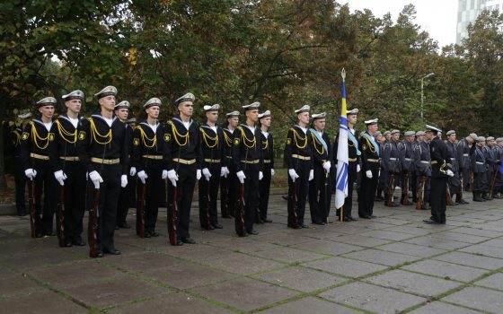 Церемония возложения цветов: в Одессе отмечают День защитника Украины (фоторепортаж) usionline.com Церемония возложения цветов: в Одессе отмечают День защитника Украины (фоторепортаж) «фото»