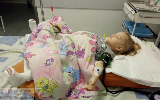 Одесситы за три часа собрали деньги на операцию маленькой девочке, которая не может ходить usionline.com Одесситы за три часа собрали деньги на операцию маленькой девочке, которая не может ходить «фото»
