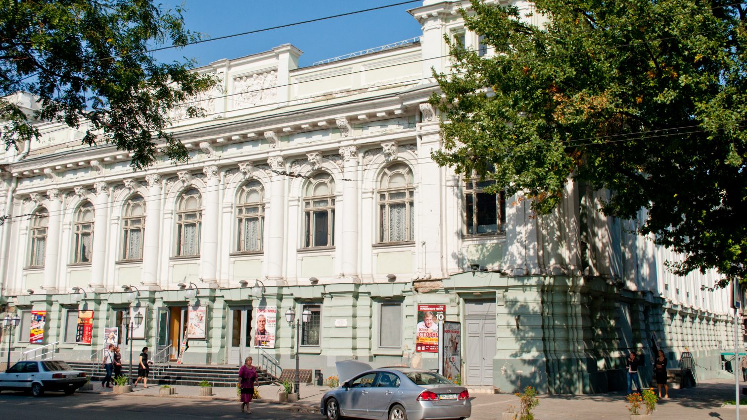 Для спасения Украинского театра от закрытия нужно 4 миллиона гривен «фото»