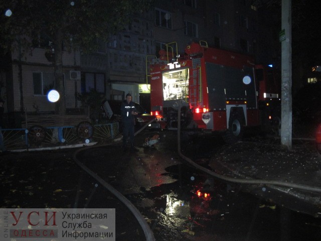 Из-за пожара в многоэтажке на поселке Котовского эвакуировали 20 человек: пострадал ребенок, он в больнице (фото) «фото»