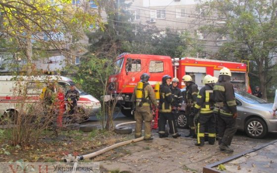 На Черемушках горело временное жилье в подвале многоэтажки (фото) «фото»