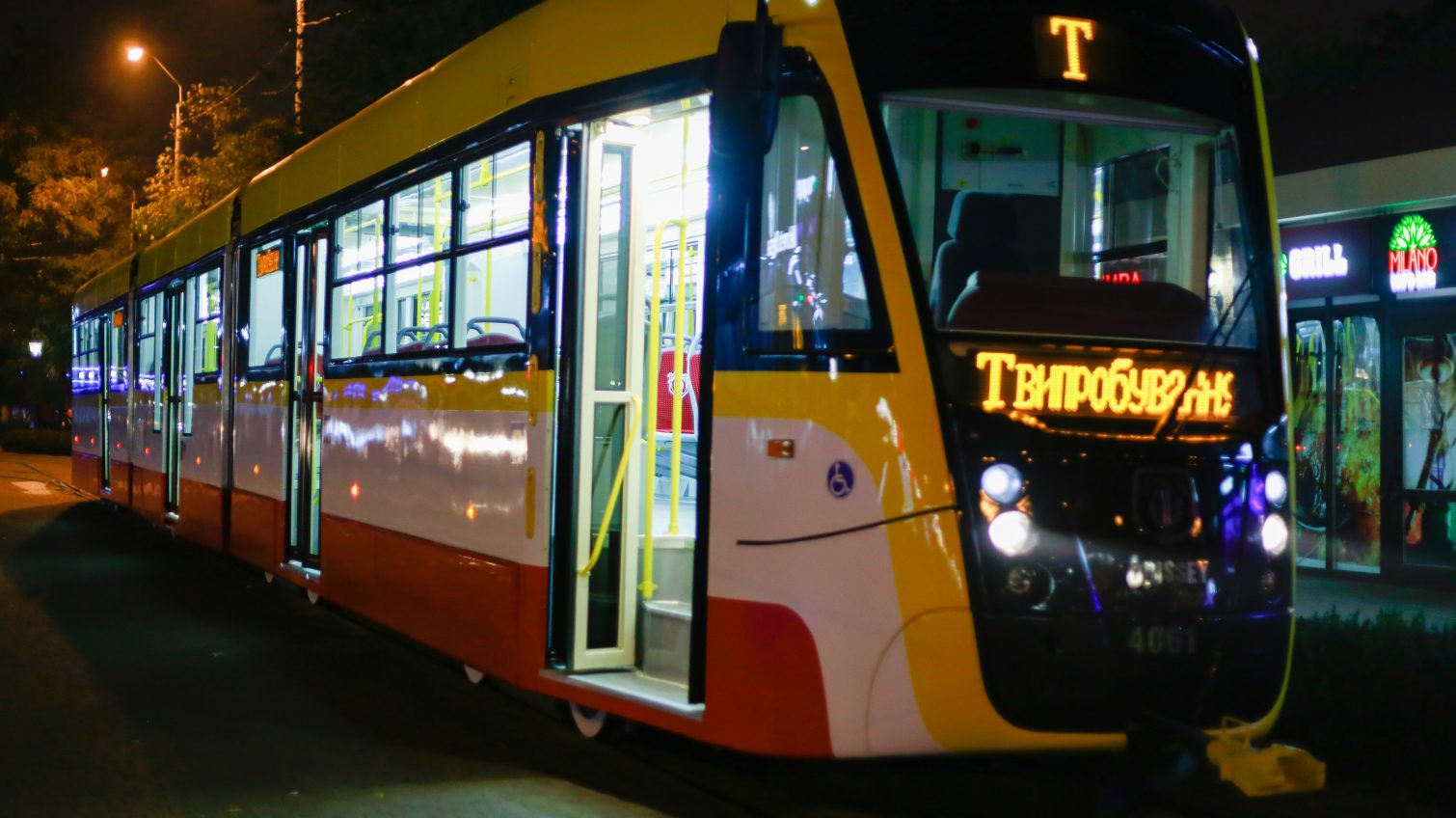 Первый одесский трамвай-великан выйдет на улицы к ноябрю (фото, видео) «фото»
