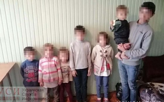 Наказывать не будут: детей, которые двое суток провели на улице, вернут маме, когда она найдет работу usionline.com Наказывать не будут: детей, которые двое суток провели на улице, вернут маме, когда она найдет работу «фото»