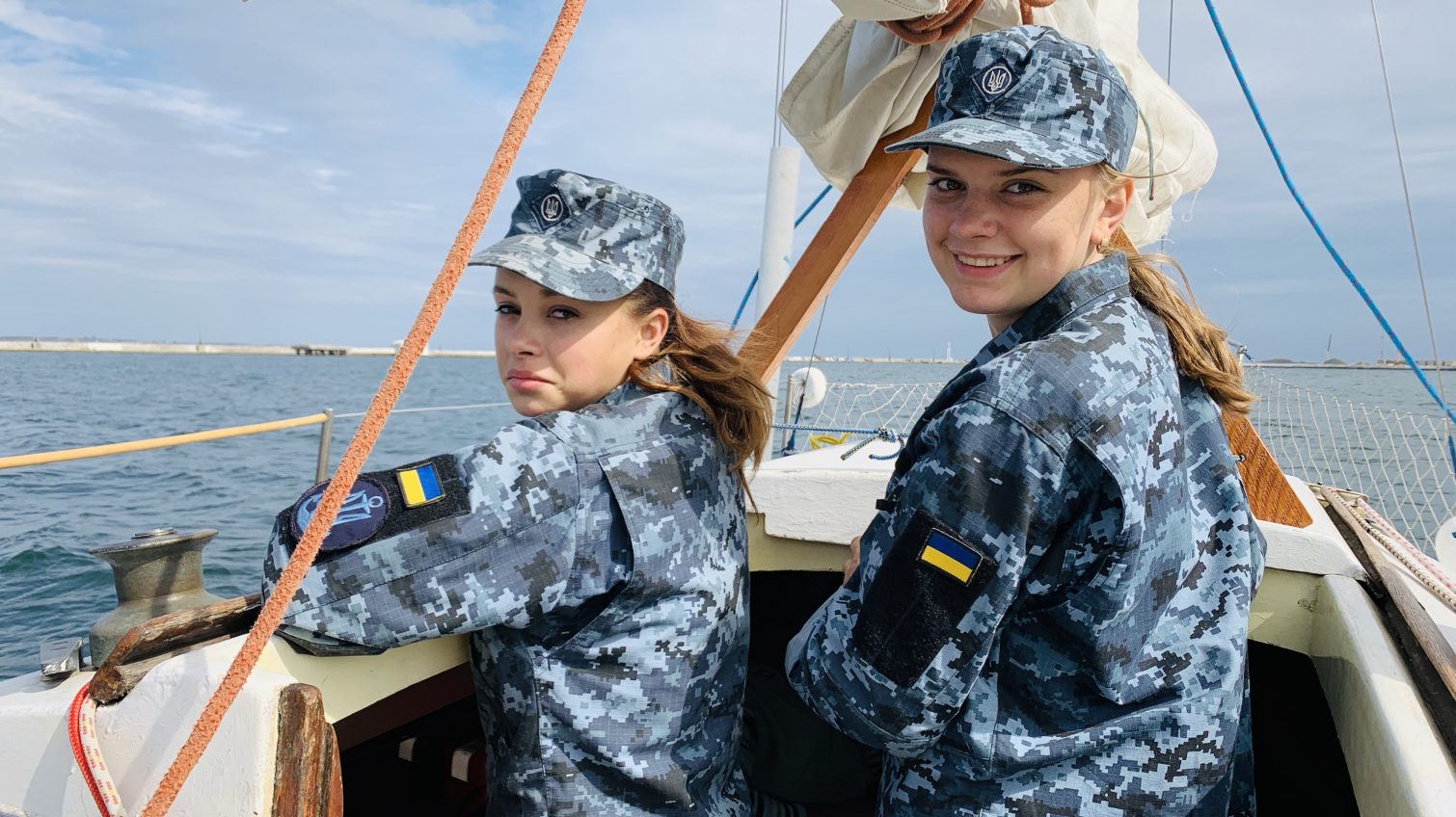Женщины в армии: Одесский лицей военно-морских сил впервые за десять лет принял на обучение девушек (фото) «фото»