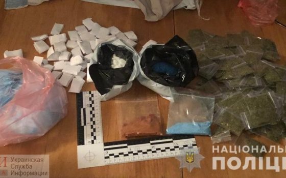 Полиция разоблачила “домашний магазин” с метамфетамином, с оборотом в 1,5 миллиона гривен «фото»