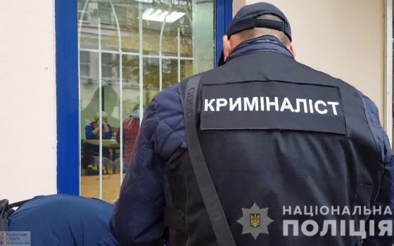 Поножовщина на Греческой площади: двое убитых, один – в больнице (фото, видео) «фото»